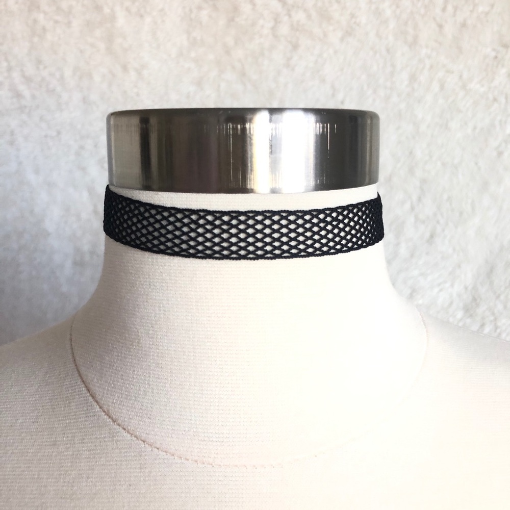 NWOT Black Mesh Choker Necklace